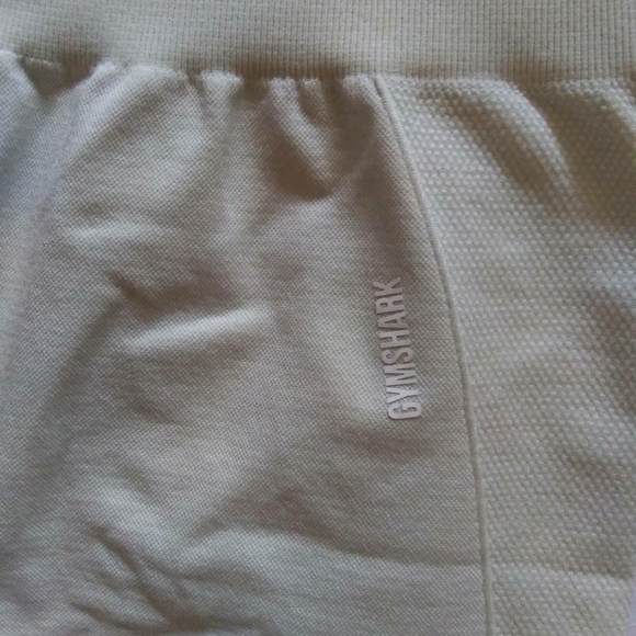 Gymshark s flex cycling shorts - Picture 3 of 4